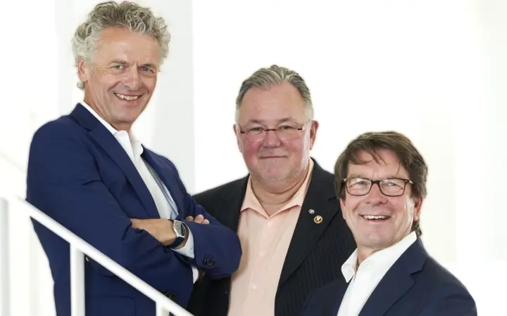 Vorstand Gesamt TOP Vorstand Gesamt TOP